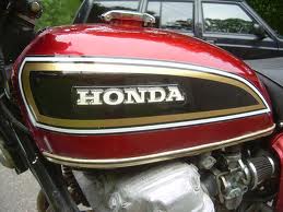 Honda 750 gas tank red